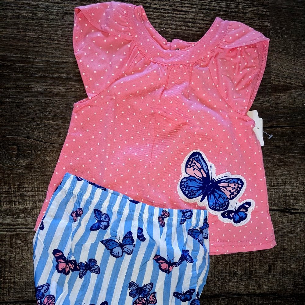 2 piece set with shirt and shorts